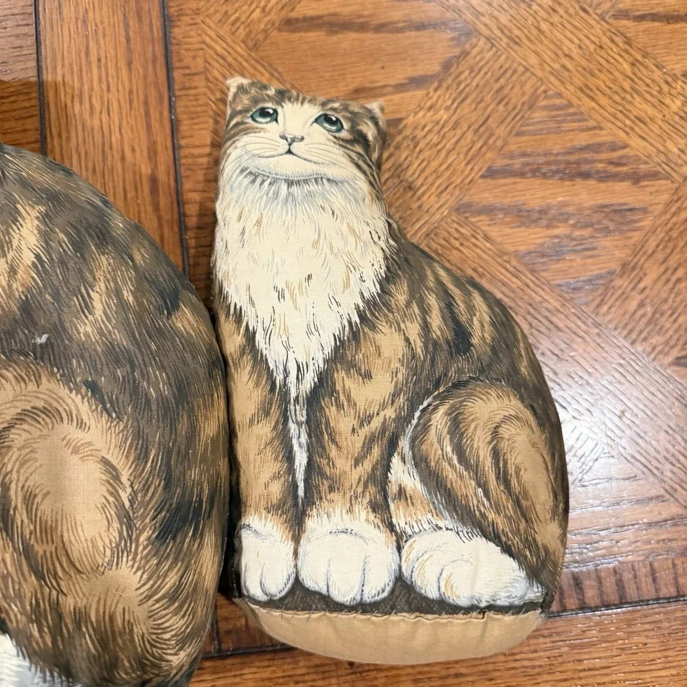 Set of 2 Vintage Sewn Cat Decorative Throw Pillows Plush 13